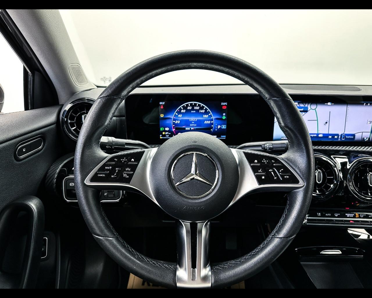 Mercedes-Benz Classe A (W176) - A 180 CDI Automatic Premium
