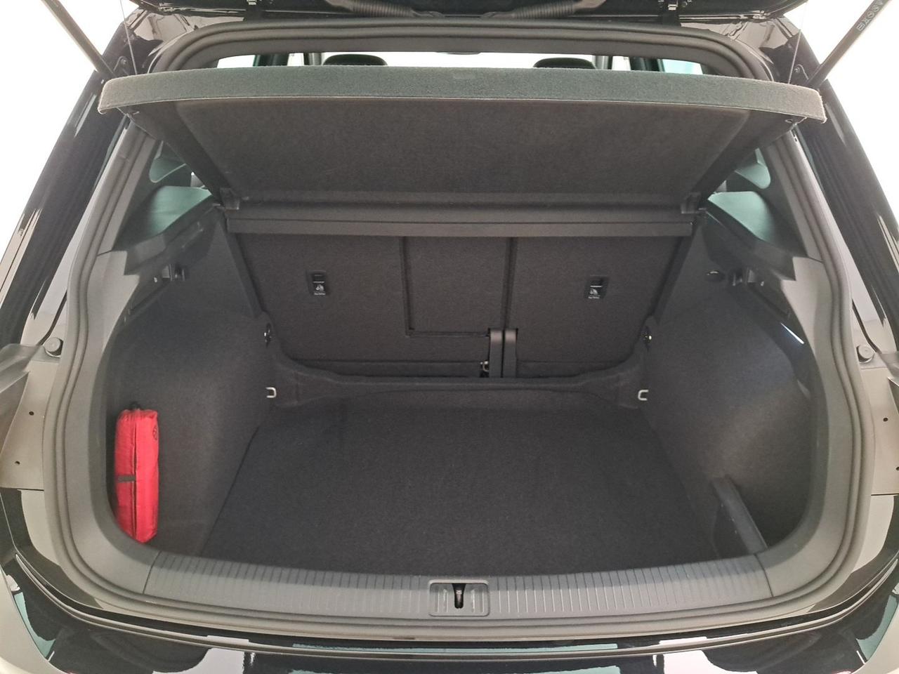 Volkswagen Tiguan 2.0 tdi r-line 150cv dsg