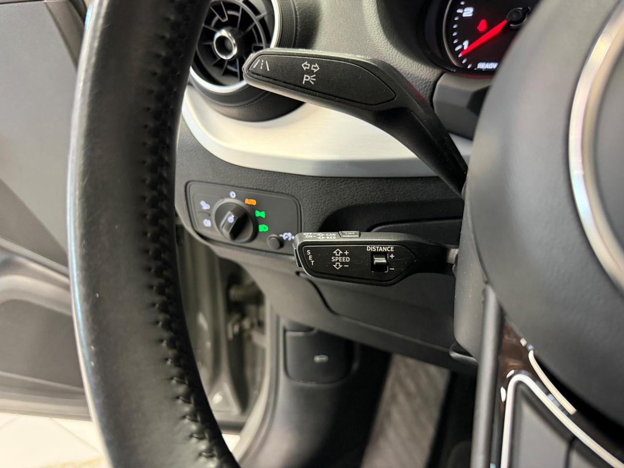 Audi Q2 35 TDI QUATTRO S tronic line Edition