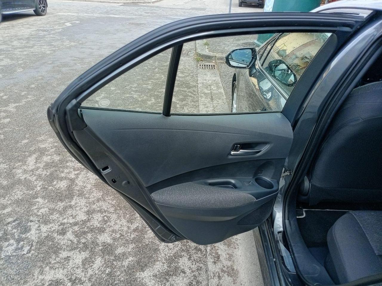 Toyota Corolla Active 1.8 HEV #6636