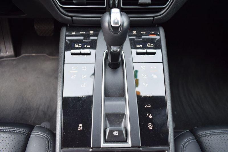 Porsche Macan 2.0 BENZINA IVA ESPOSTA