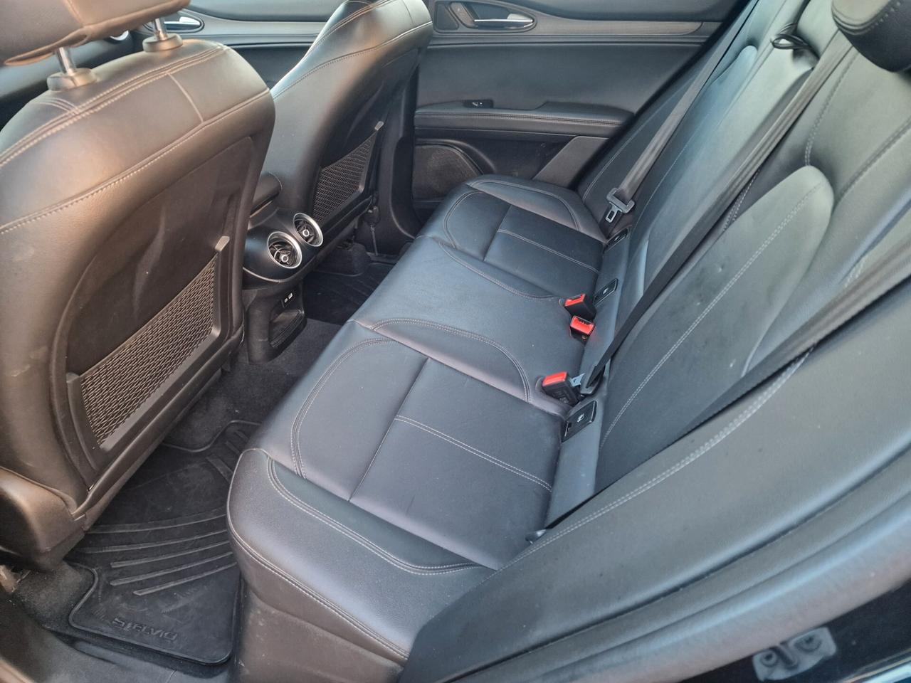 Alfa Romeo Stelvio 2.2 Turbodiesel 210 CV AT8 Q4 Ti