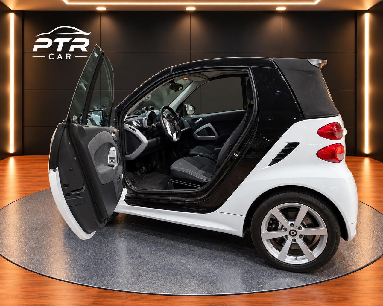 Smart ForTwo 1000 52 kW MHD cabrio pulse