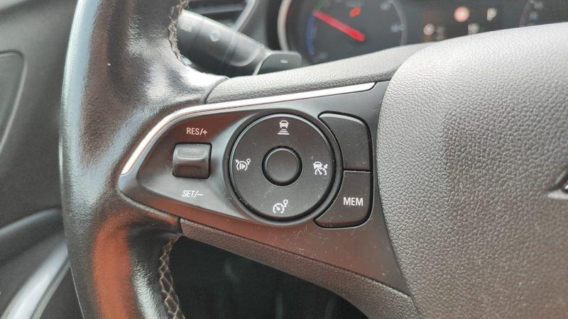 Opel Grandland Grandland X 1.6 Hybrid Plug-in aut. FWD