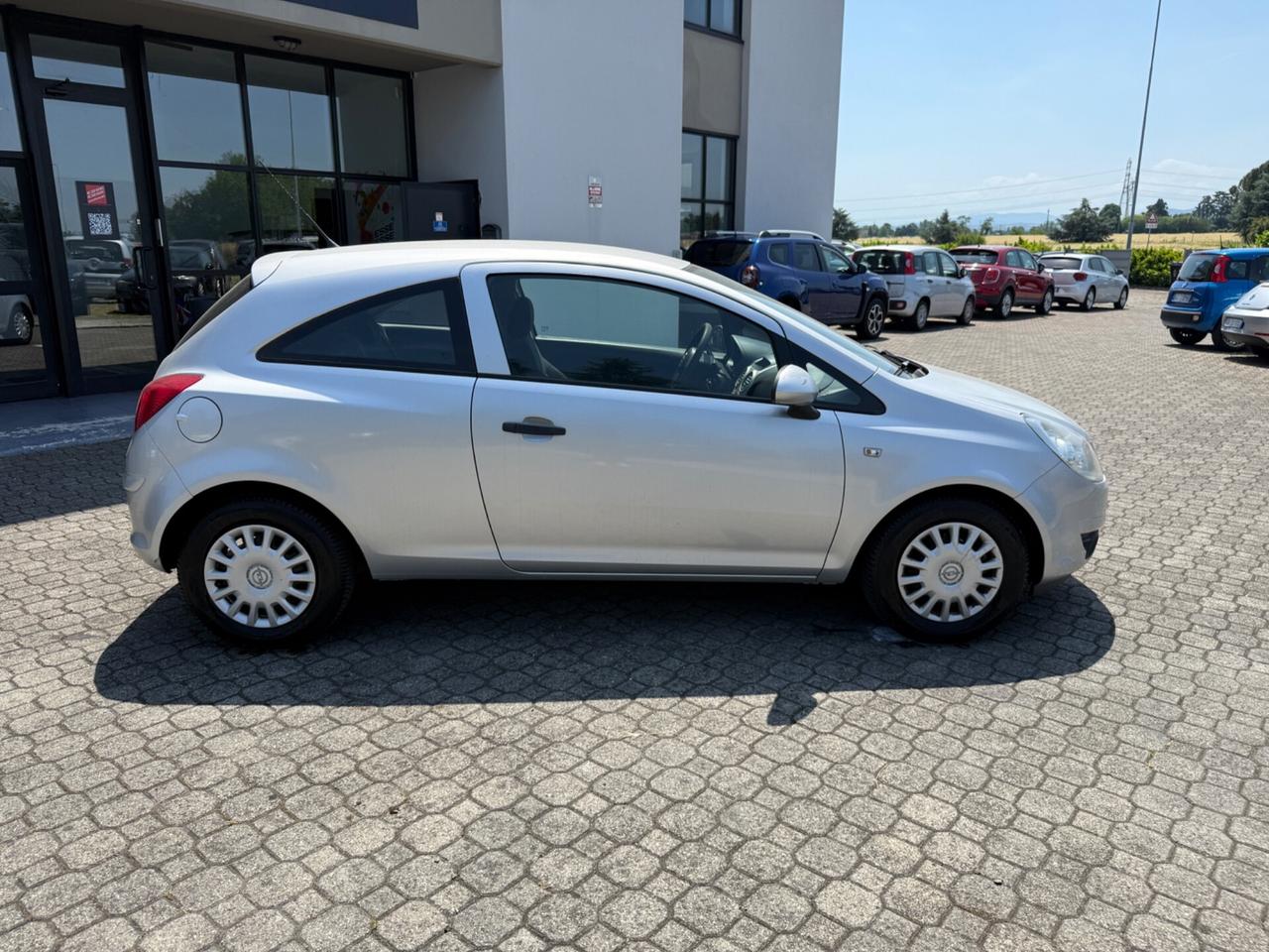 Opel Corsa 1.2 3 porte|METANO