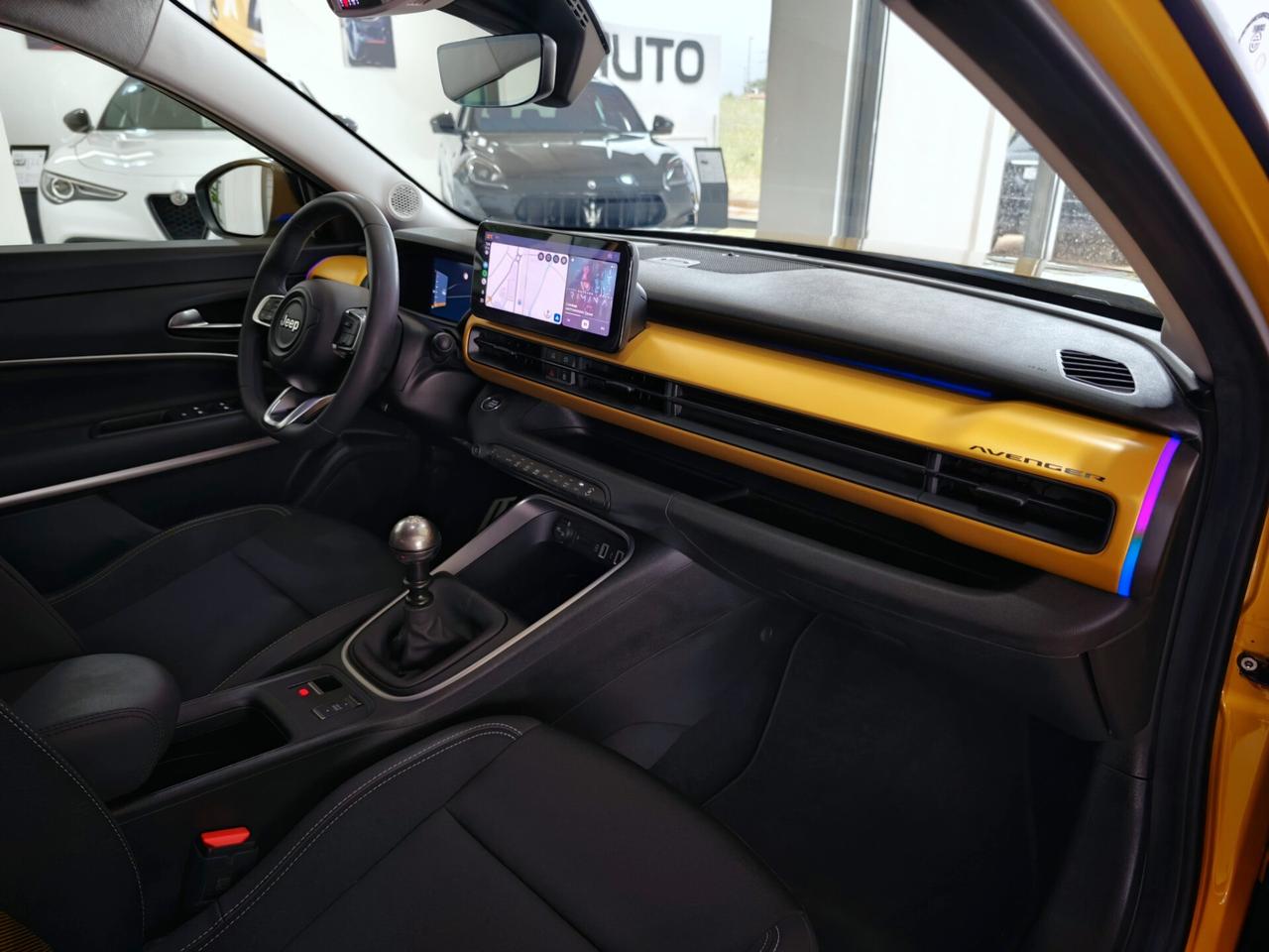Jeep Avenger 1.2 Turbo 100 CV Summit 2023