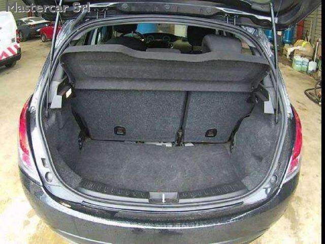 LANCIA Ypsilon 5p. Neopatentati 1.0 hybrid Gold tg: GK585ZB