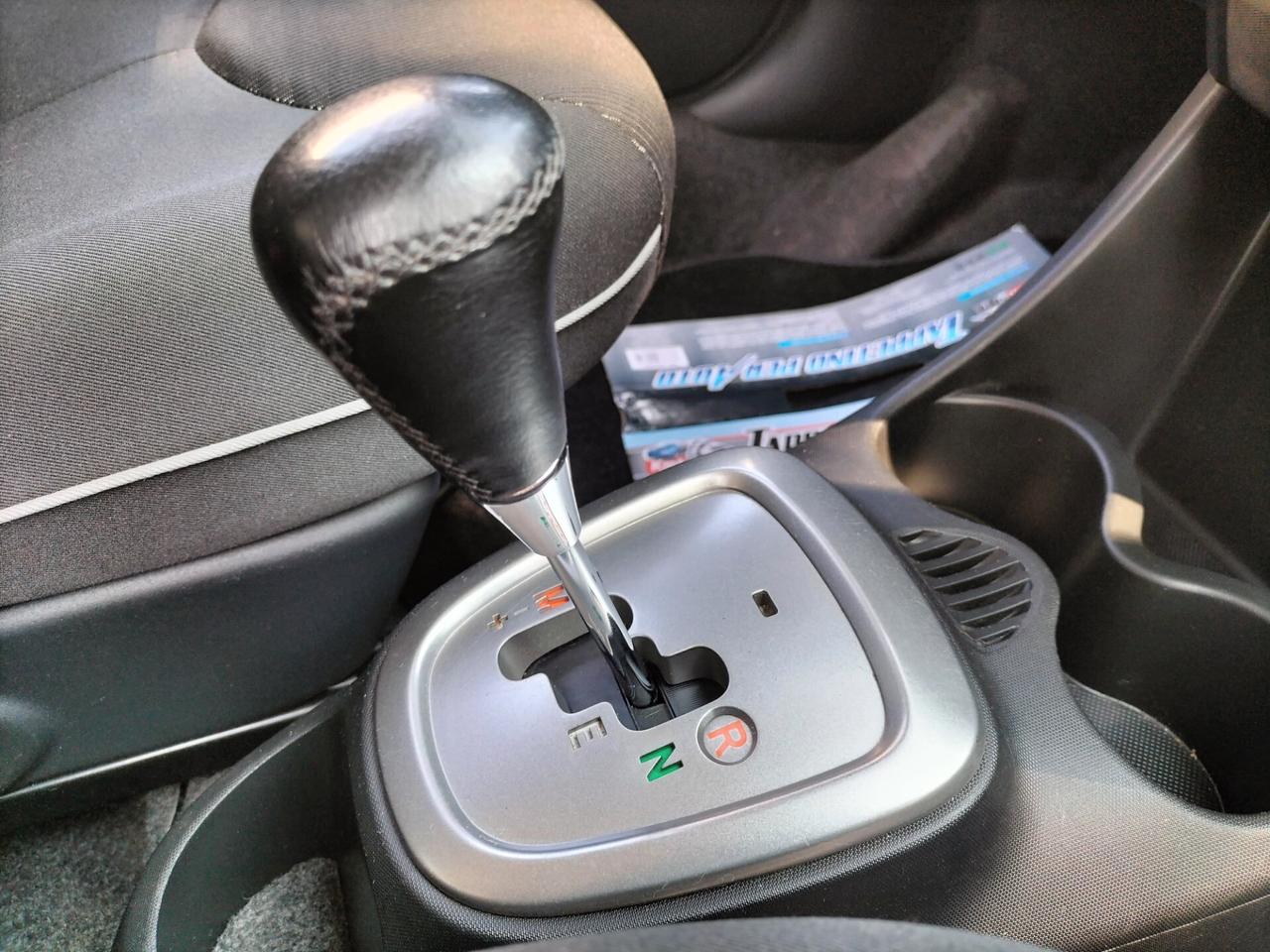 Peugeot 107 - AUTOMATICA solo 50.000 Km
