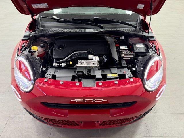 FIAT 600 Hybrid 145 CV DCT MHEV La Prima II