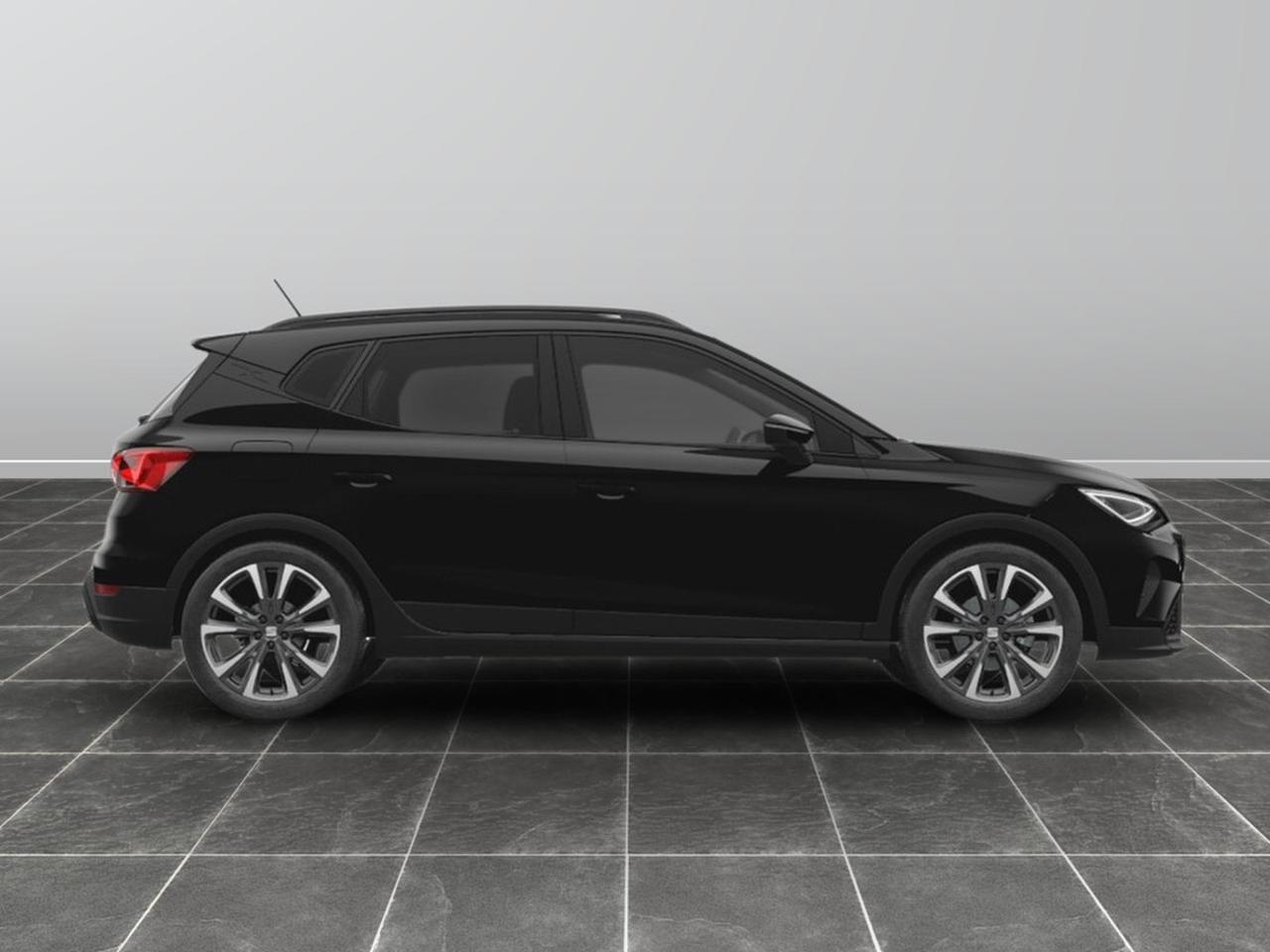 Seat Arona 1.0 ecotsi 95cv black edition