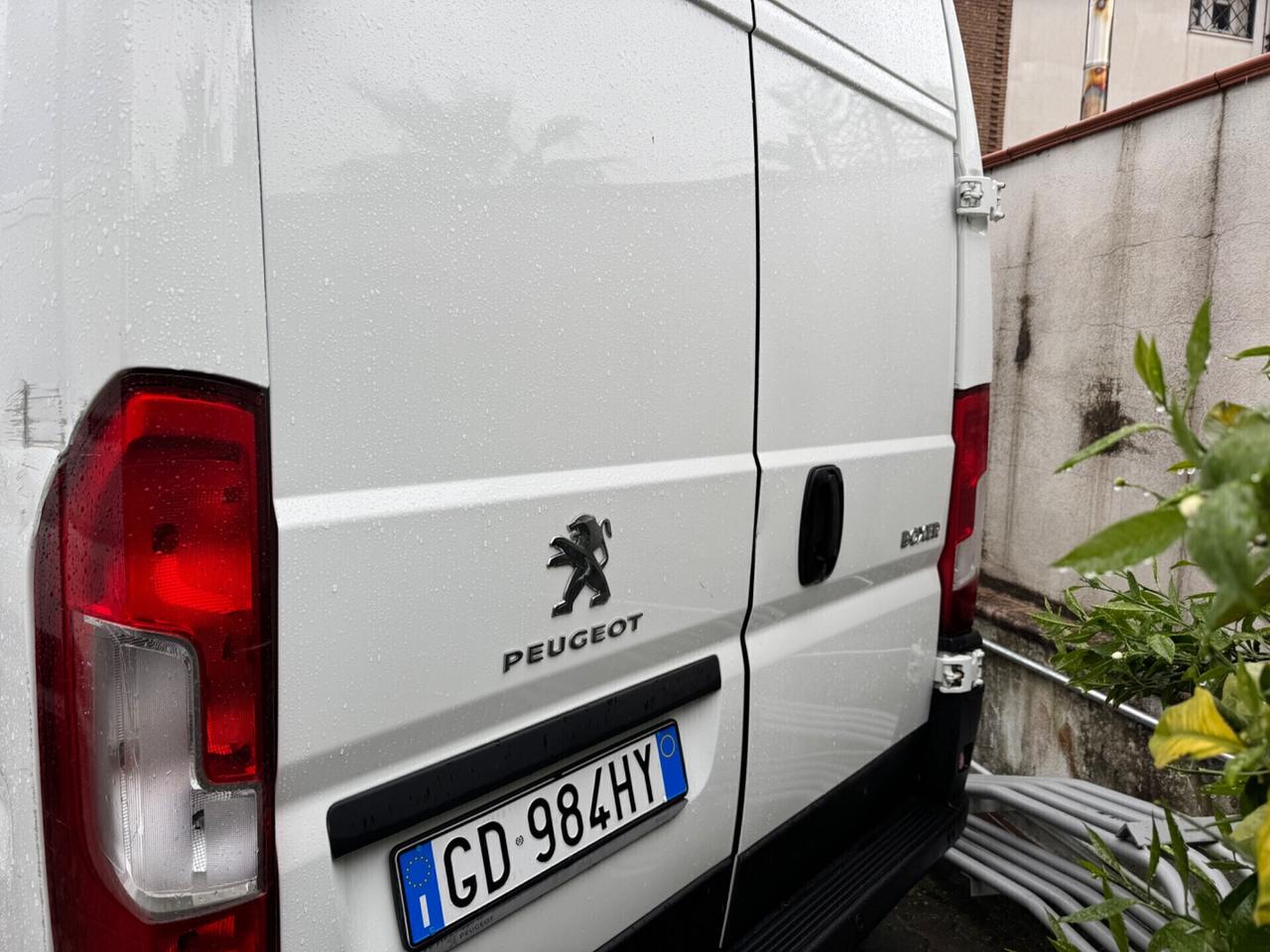 Peugeot Boxer 328 2.2 BlueHDi 120 S&S PC-TN Furgone