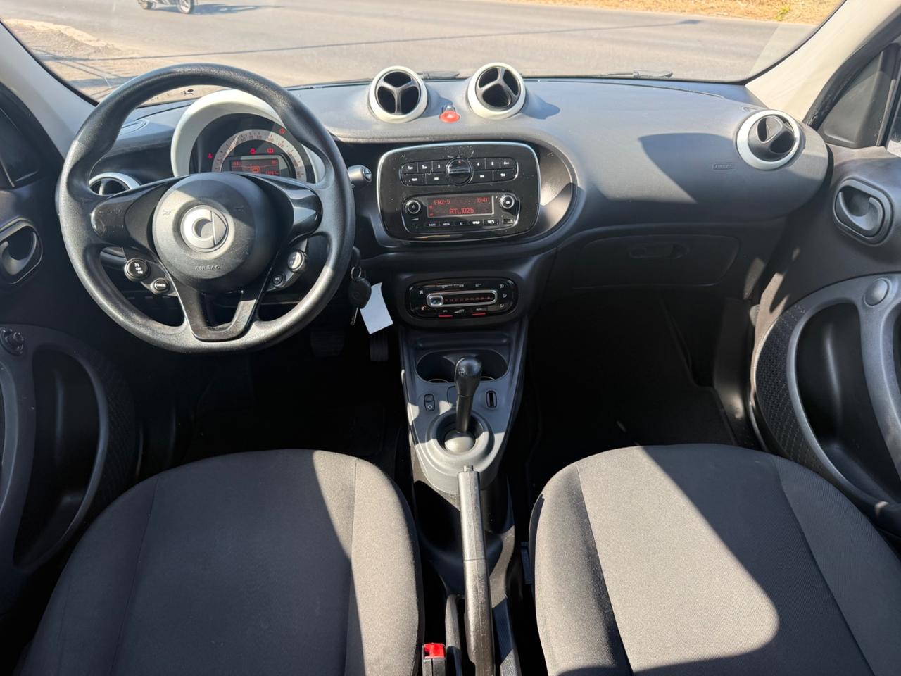 Smart ForFour 70 1.0 twinamic Youngster