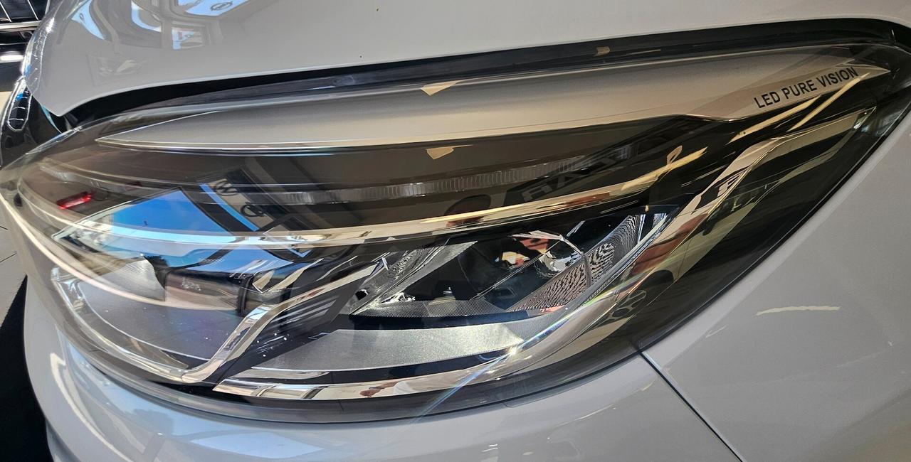 Renault Captur dCi 8V 90 CV EDC Initiale Paris CAMBIO AUTOMATICO