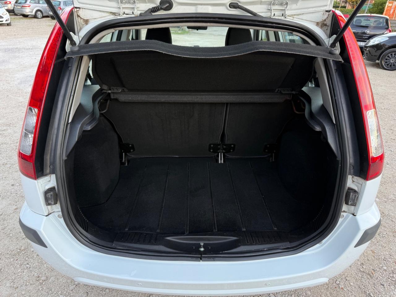 Ford Fusion 1.4 16V 5p. Garanzia