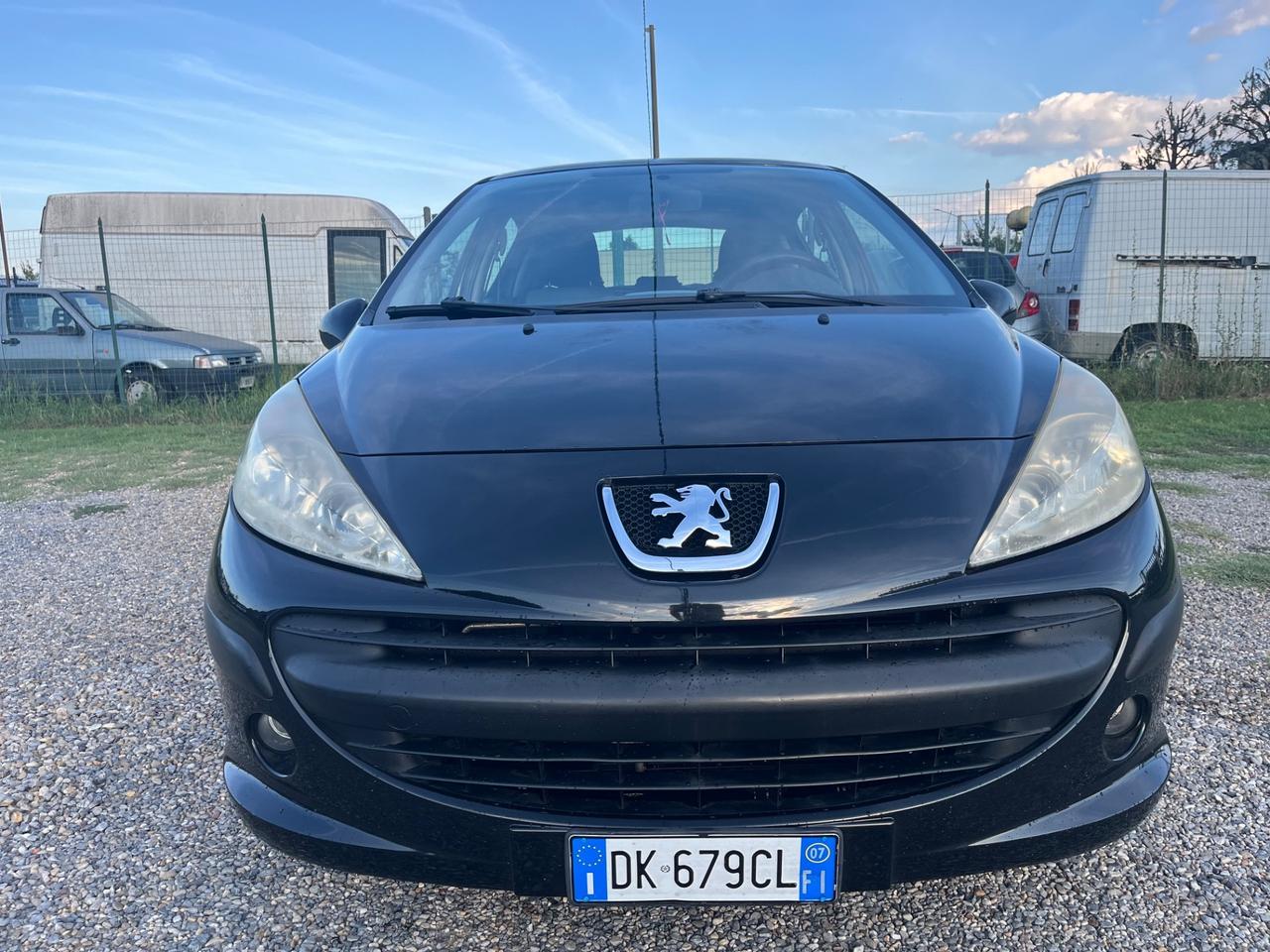 Peugeot 207 1.4 VTi 95CV 5p. XS