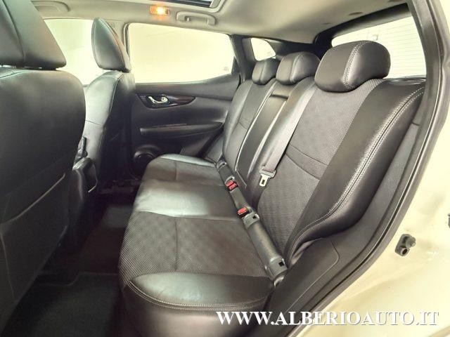 NISSAN Qashqai 1.5 dCi Tekna 360