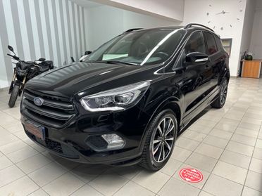 Ford Kuga 1.5 TDCI 120 CV 2WD ST-Line