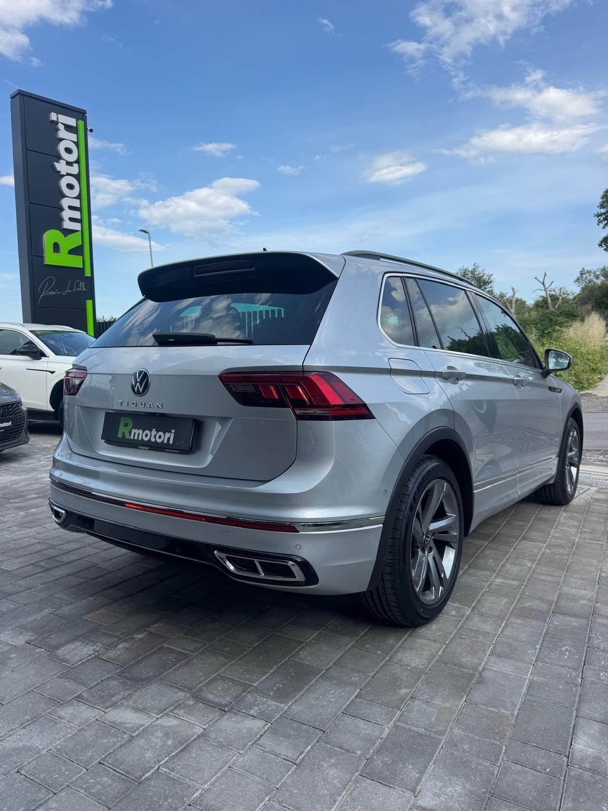 Volkswagen Tiguan 2.0 TDI 150 CV SCR DSG 4MOTION R-Line
