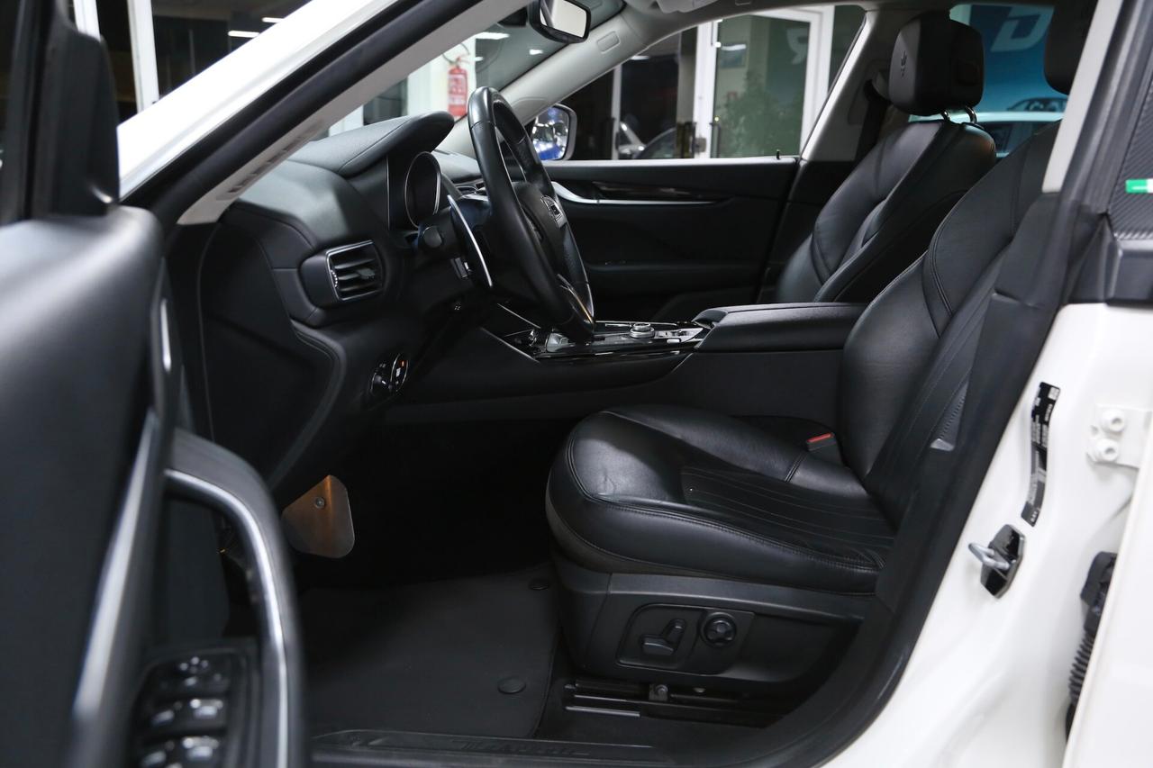 Maserati Levante V6 Diesel 250 cv AWD auto