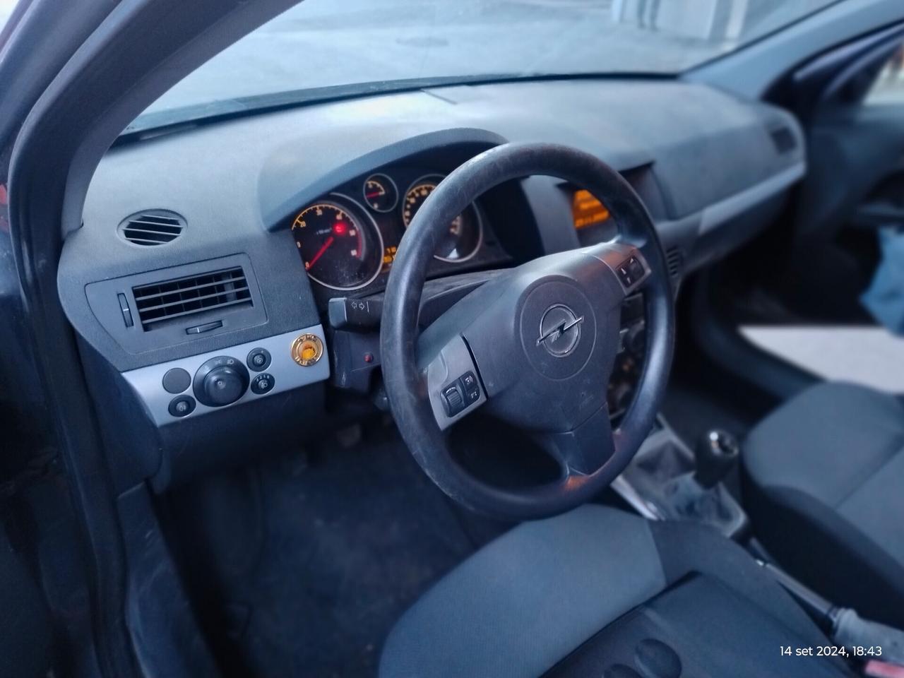 Opel Astra 1.3 CDTI 5P Club Unico prop