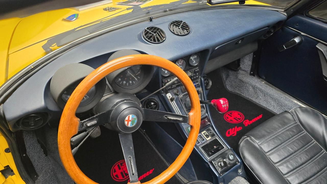 Alfa Romeo Spider Veloce 2.0 ASI con C.R.S.