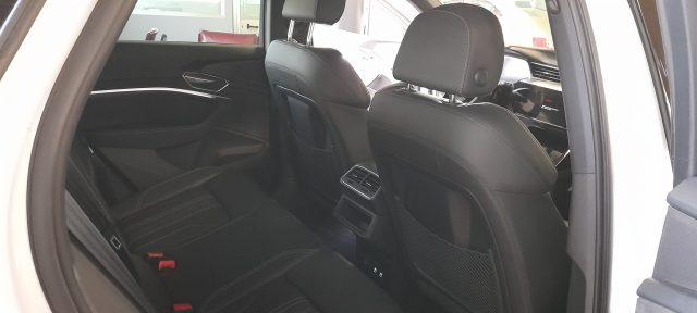 AUDI e-tron 55 quattro S line Fast edition