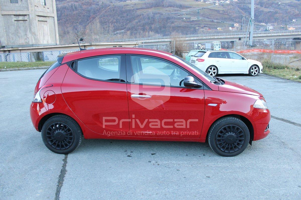 LANCIA Ypsilon 1.0 FireFly 5 porte S&S Hybrid Silver