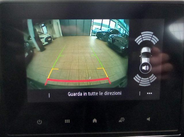 RENAULT Captur Blue dCi 115 CV EDC Intens