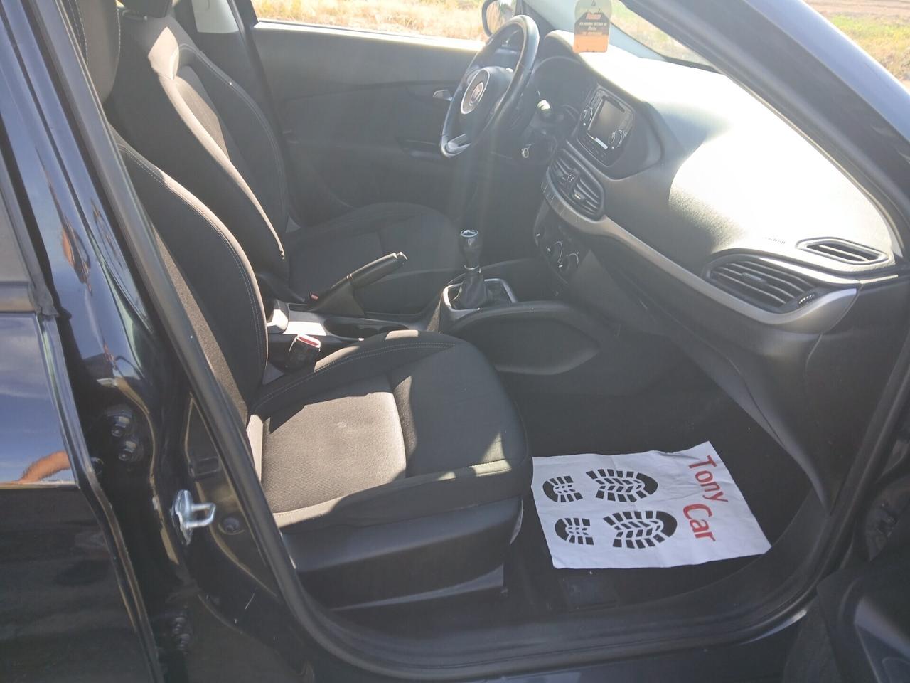 Fiat Tipo 1.3Mjt S&S 5porte Lounge IVA ESPOSTA