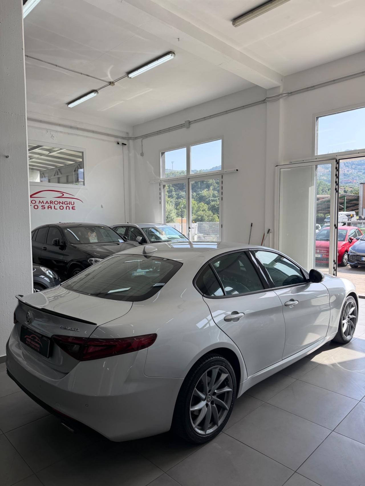Alfa Romeo Giulia 2.2 160 cv AT8 Super FINANZIABILE
