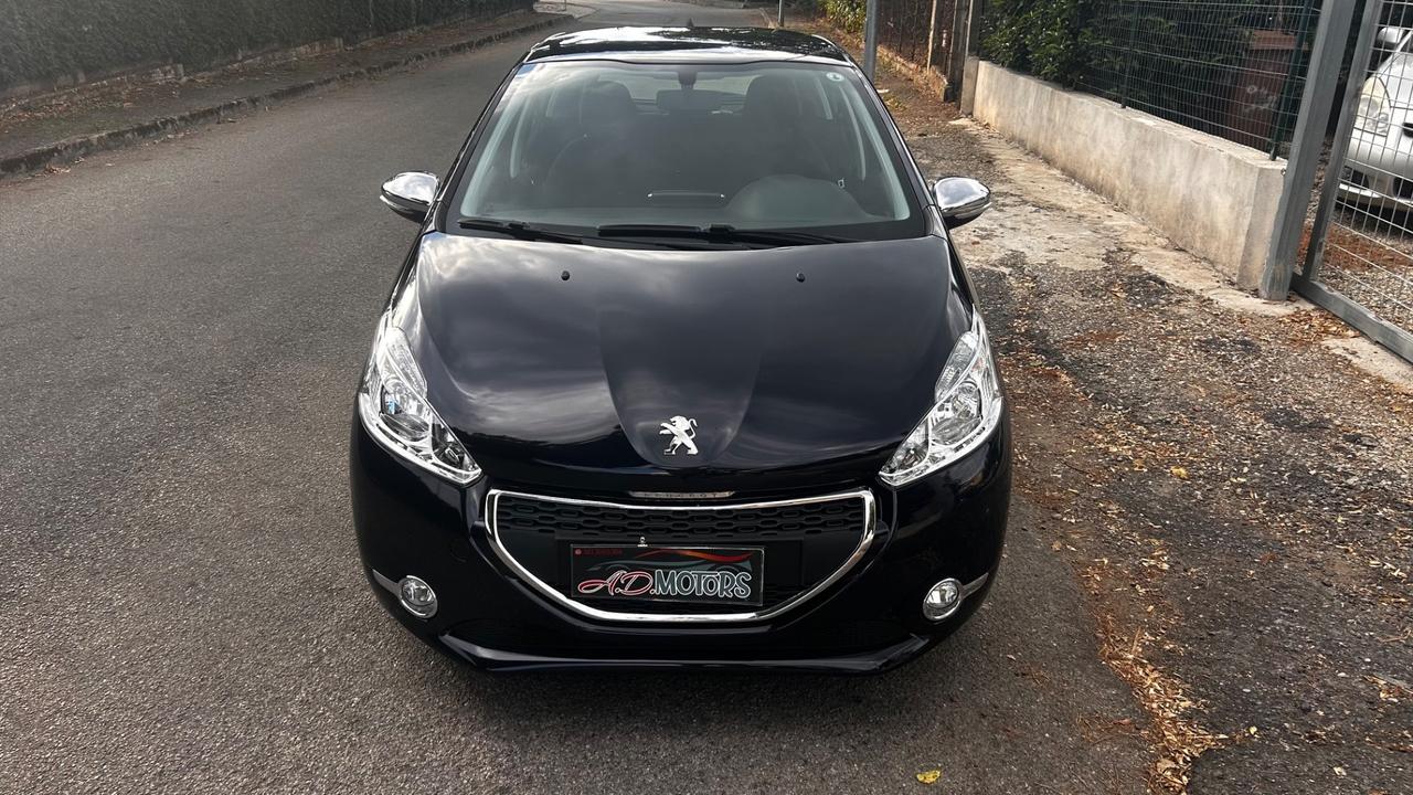 Peugeot 208 1.4 HDi 68 CV 5 porte Allure