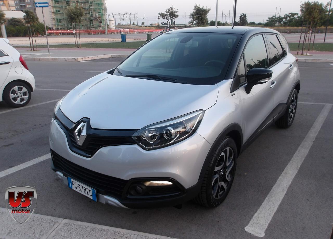 RENAULT CAPTUR 900 BENZ-KM 44.000-GARANZIA FULL