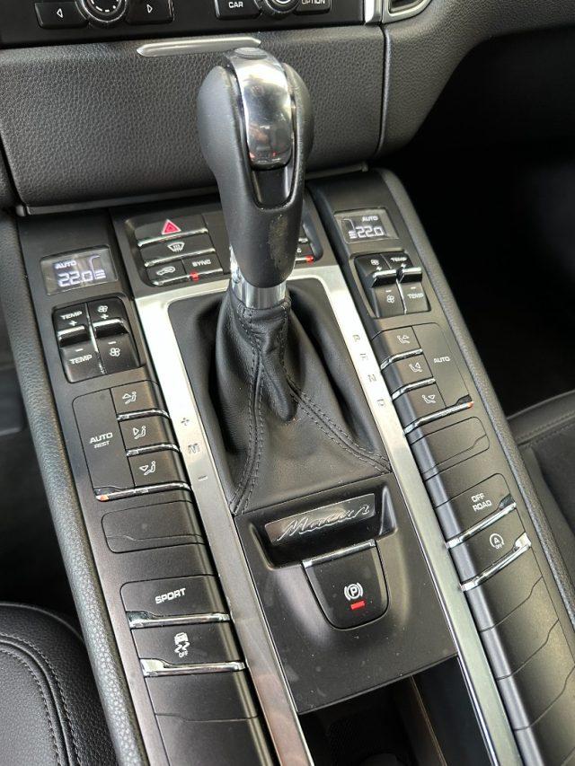 PORSCHE Macan 3.0 S Diesel PDK - 20" - Navi