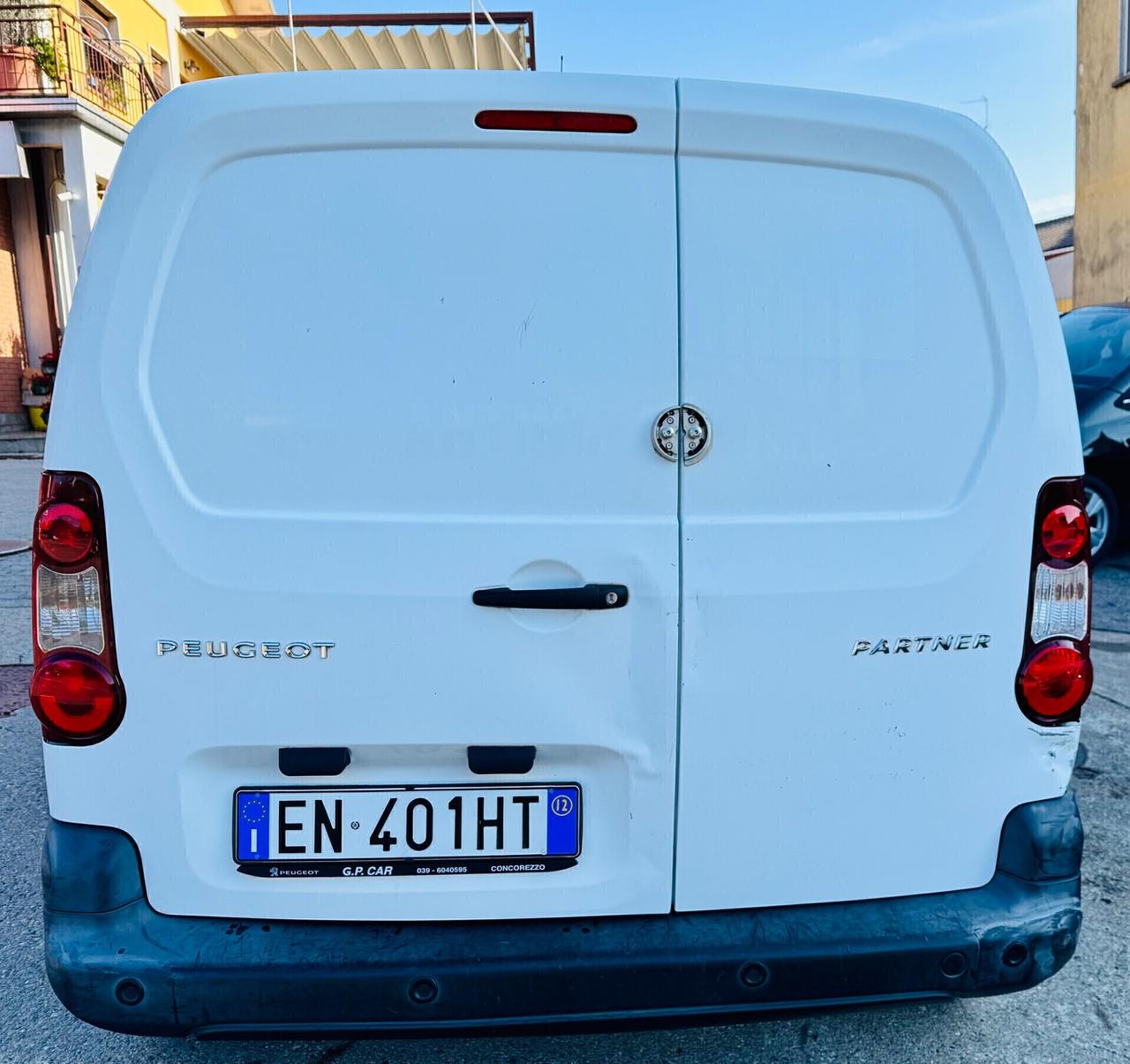 Peugeot Partner Tepee 1.6 HDi Autocarro 3 posti