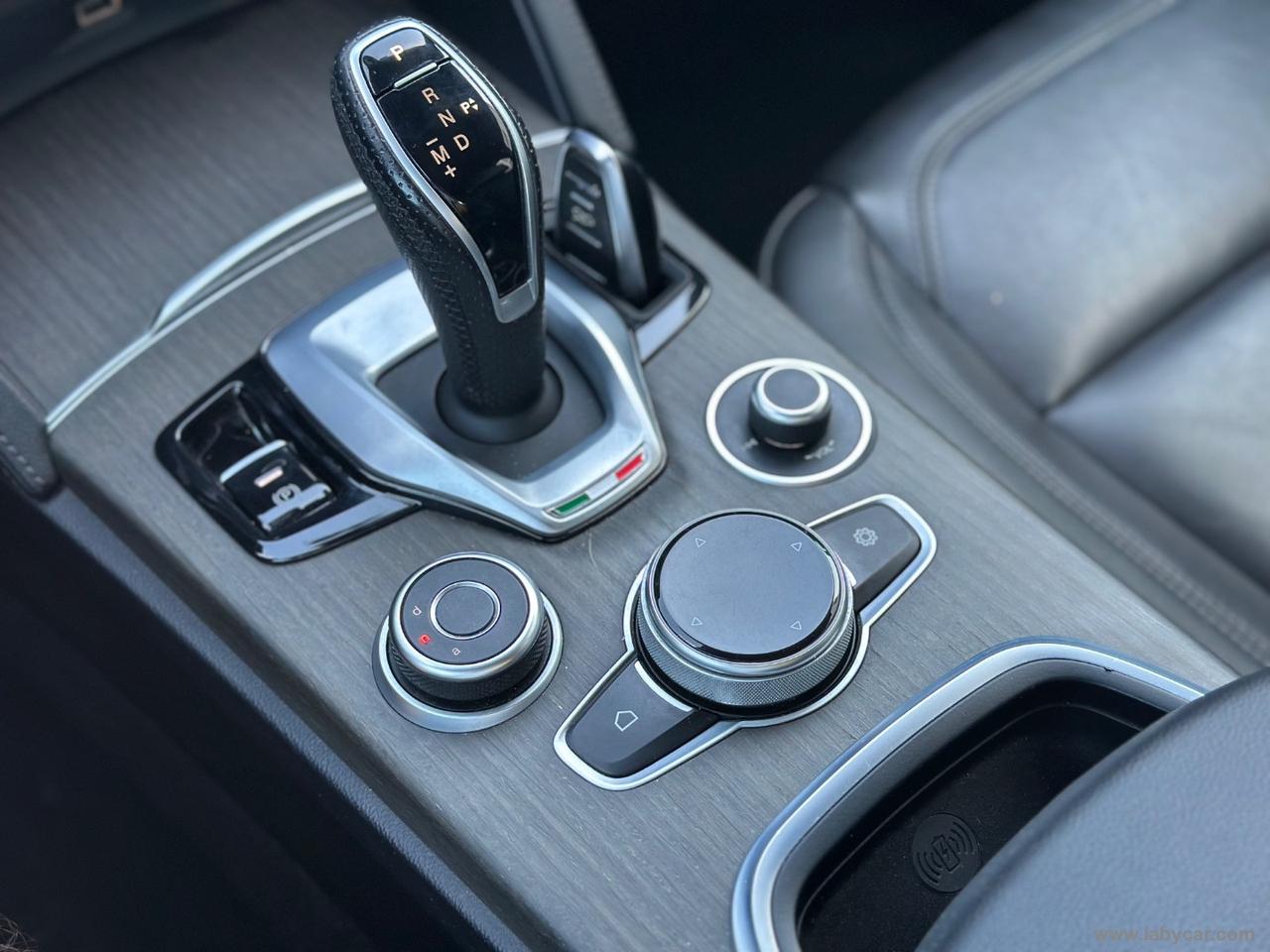 ALFA ROMEO Stelvio 2.2 T.diesel 210 CV AT8 Q4 Ti
