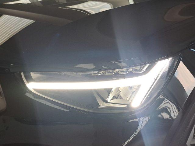 VOLVO XC40 B3 automatico