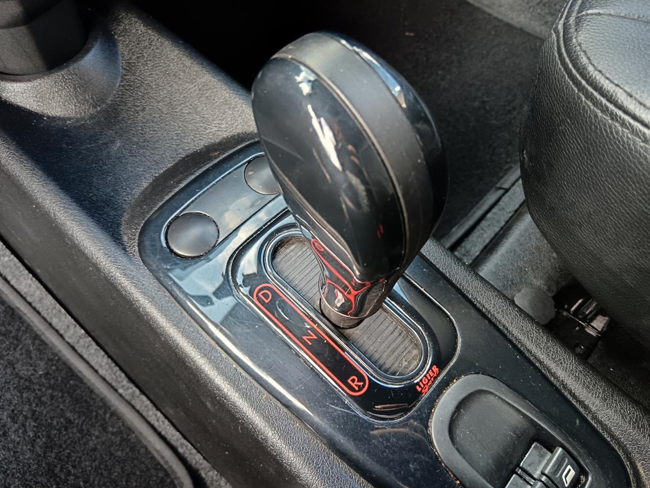 Ligier JS50 DCI CARPLAY RETROCAMERA