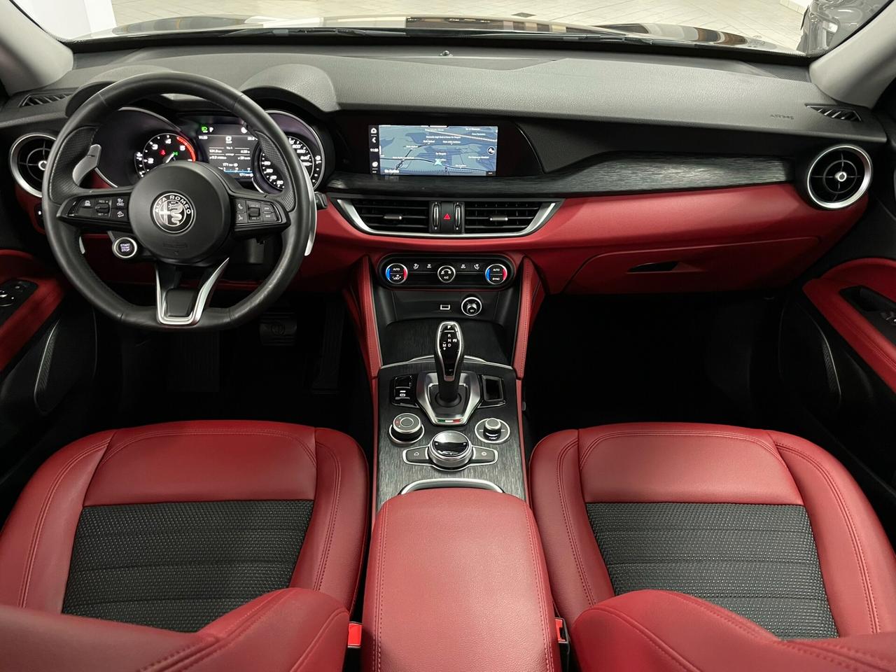 Alfa Romeo Stelvio 2.2 TD 190 CV EXECUTIVE 19" DISTRIBUZIONE ESEGUITA