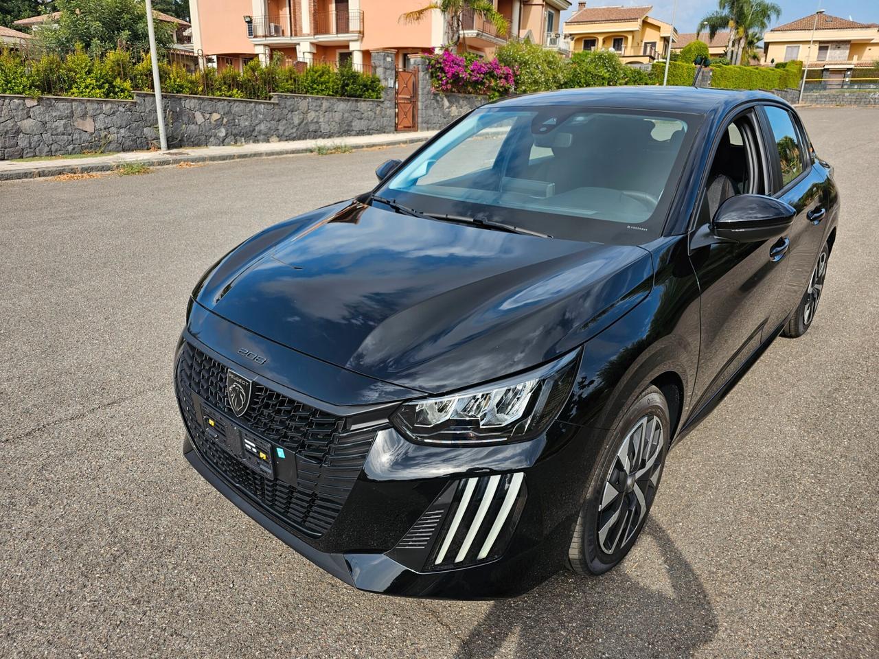 Peugeot 208 Hybrid 110 e-DCS6 Style