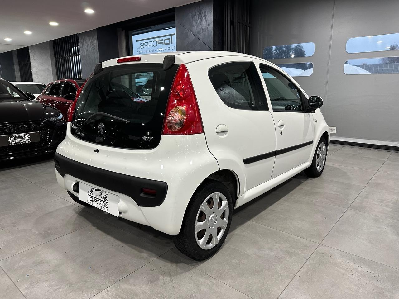 Peugeot 107 1.0 68CV 5p. NEOPATENTATI