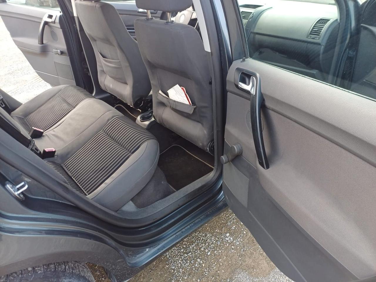 Volkswagen Polo 1.4/80CV TDI 3p. Sportline