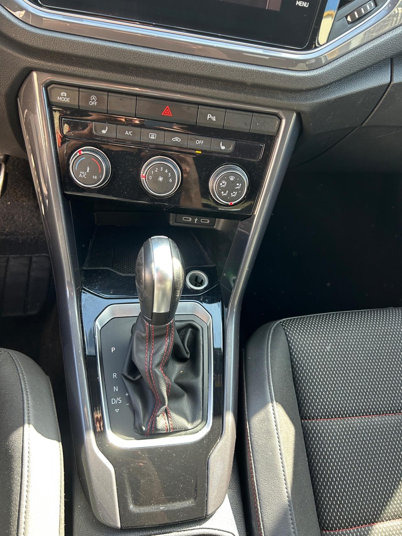 Volkswagen T-Roc 2.0 TDI SCR 150 CV DSG-2021-18”/PARK