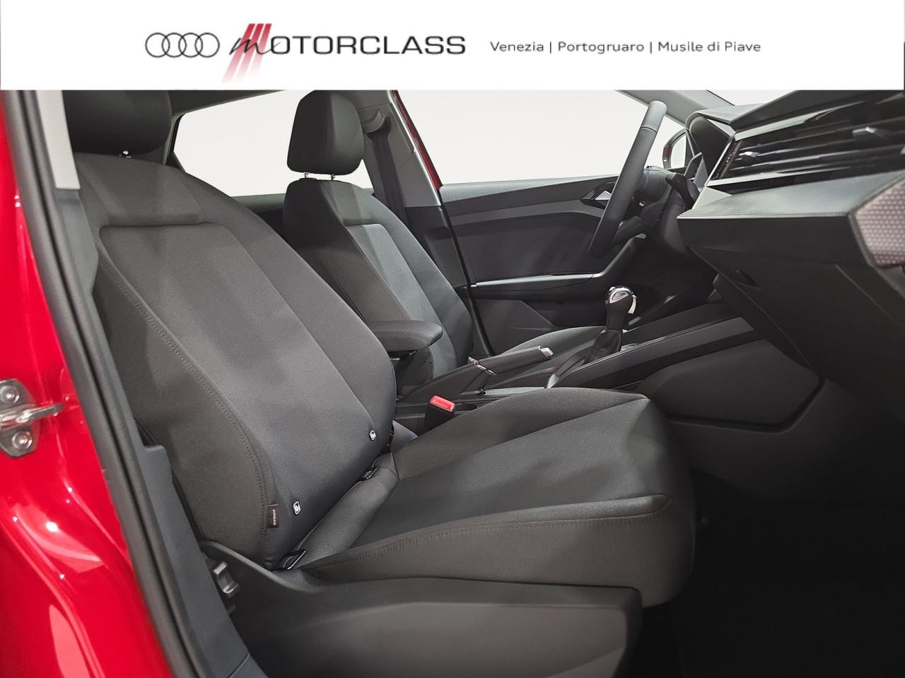 Audi A1 allstreet 30 1.0 tfsi 116cv identity contrast s tronic
