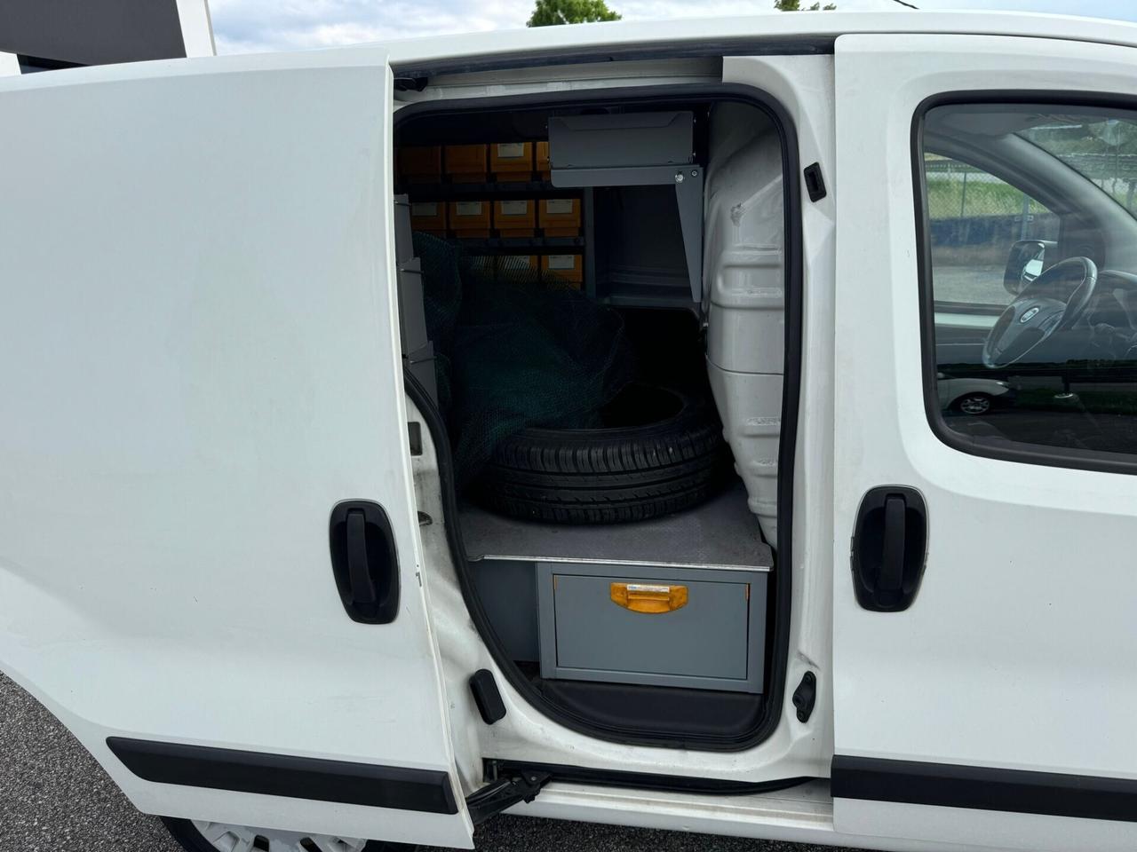 Fiat Fiorino 1.3 MJT 95CV Cargo SX