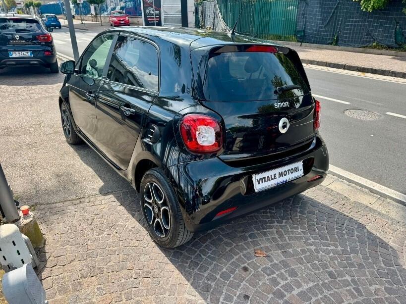 Smart ForFour 1.0 GPL Passion