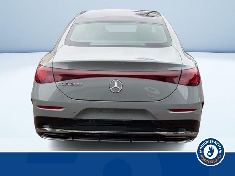 Mercedes-Benz CLA 200 Automatic Coupé AMG Line Premium