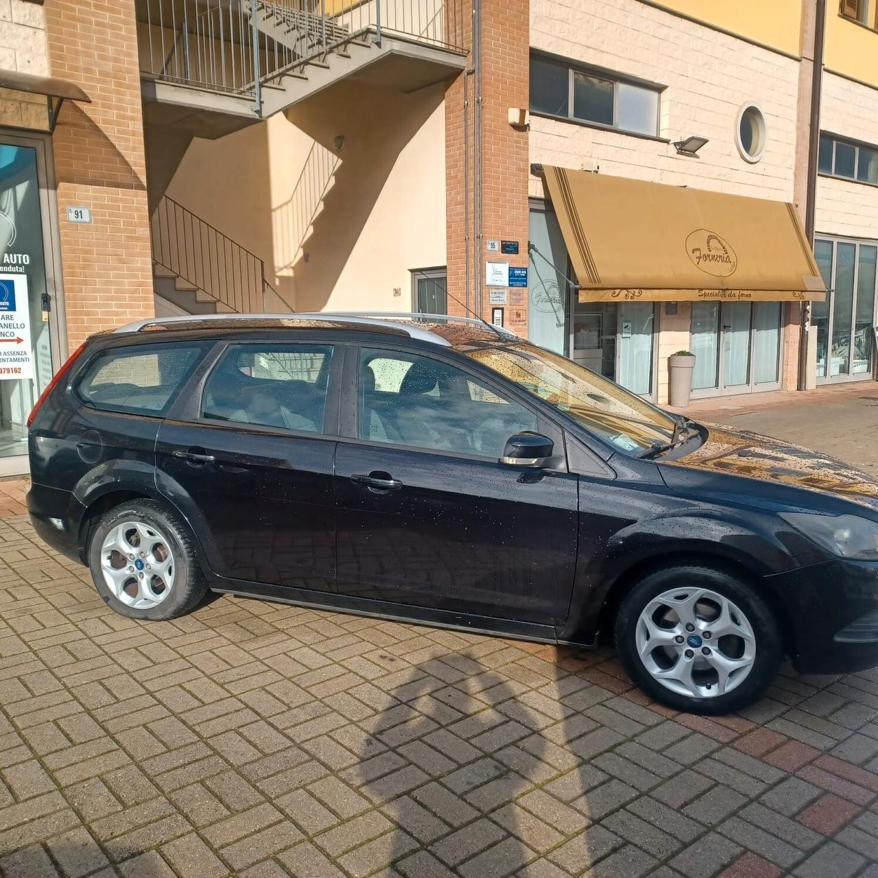 FOCUS 1.6 TDI SW CON MOTORE RIFATTO OTTIMO STATO