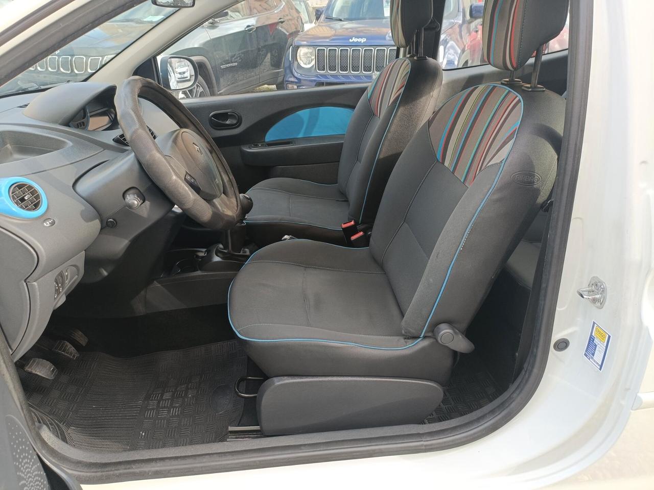 Renault Twingo 1.2 16V Live