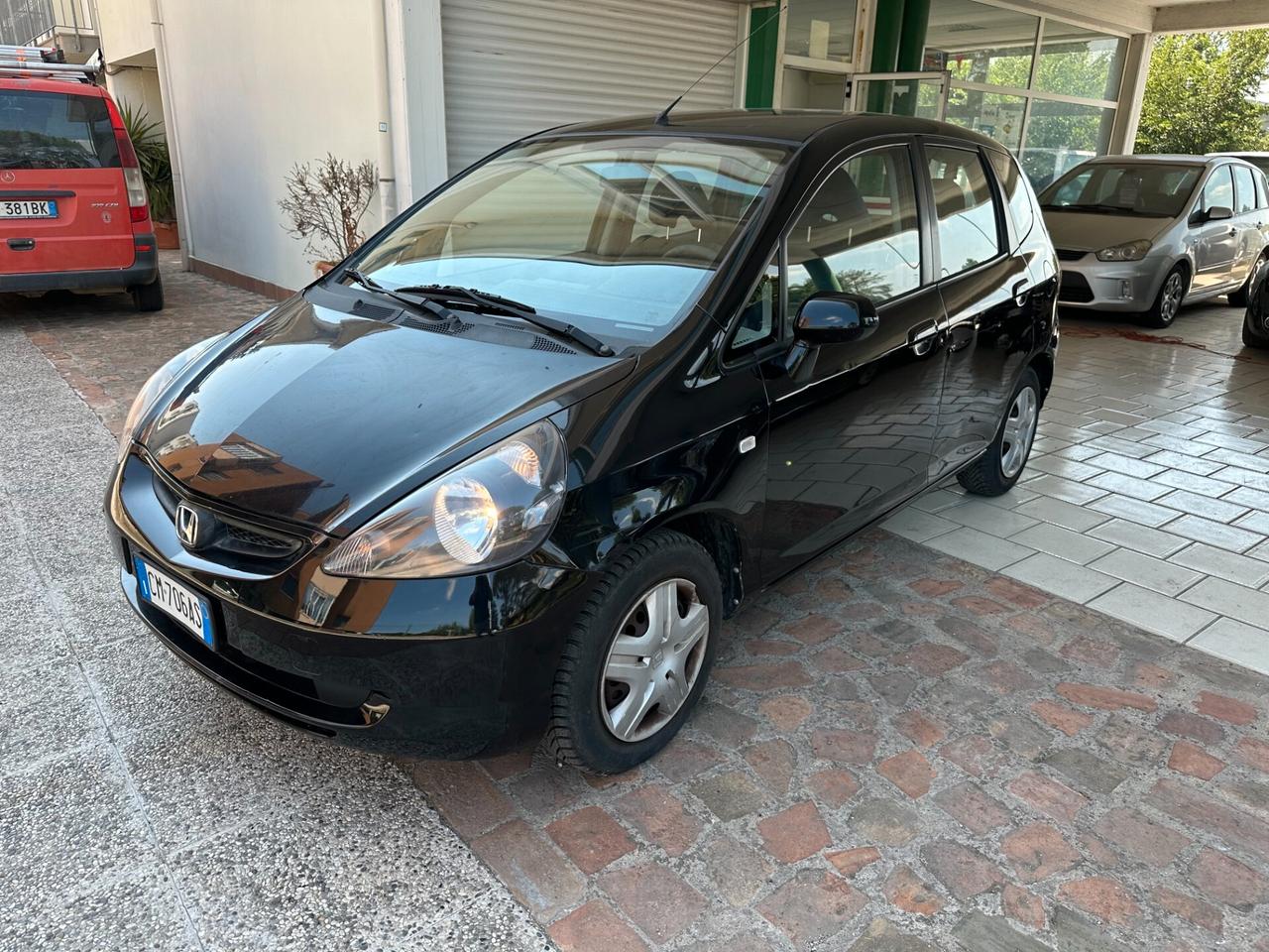 Honda Jazz 1.4 NEOPATENTATI (12 RATE)