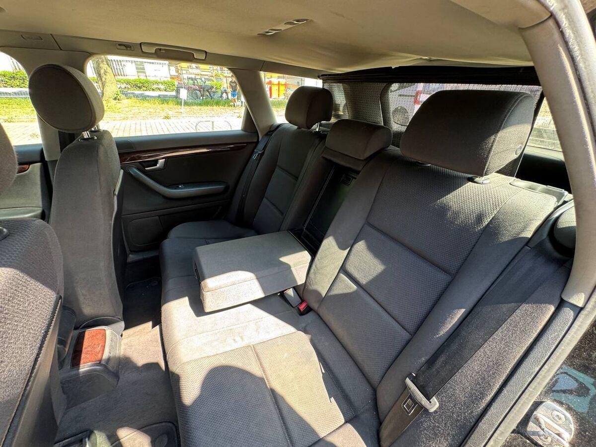 Audi A4 Avant 2.5 V6 tdi 163cv